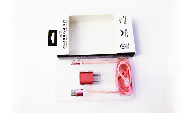 數(shù)據(jù)線包裝盒 局部開窗式—65 數(shù)據(jù)線包裝盒 局部開窗式—65